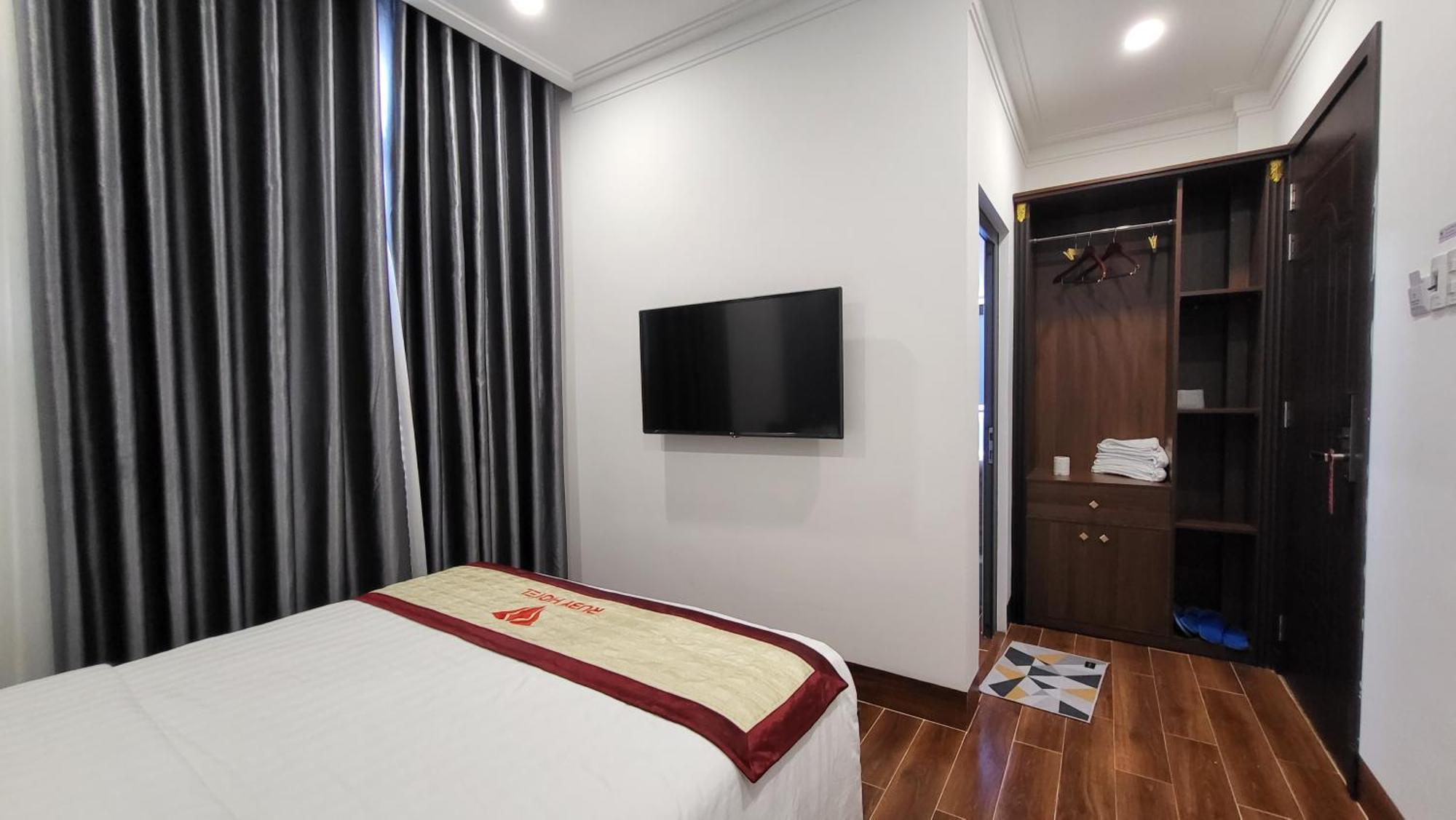 Ruby Hotel Виньлонг Экстерьер фото